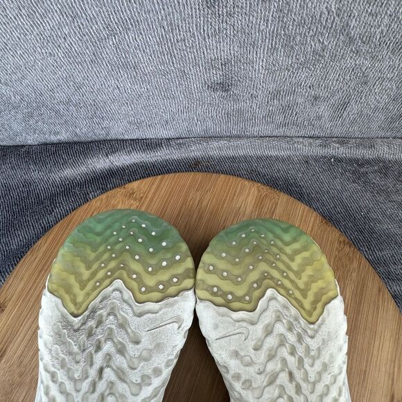 Nike Epic React Flyknit 2 Shoes Womens Size 6.5 White Teal Running BQ8927-105 - Picture 8 of 11